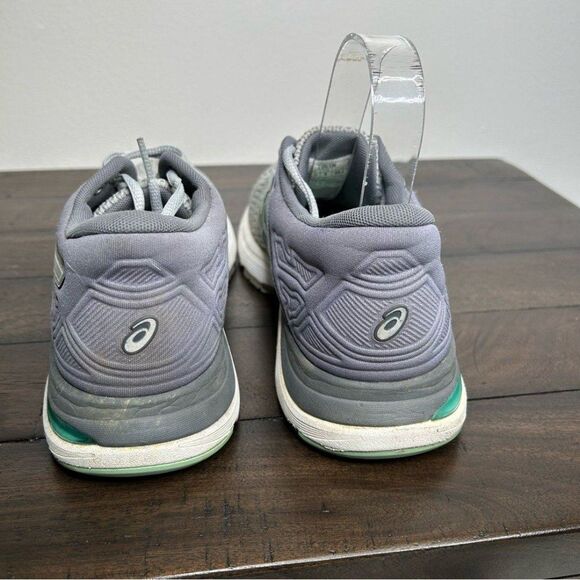 ASICS Women's Gray Running Shoes 8 - Picture 5 of 6